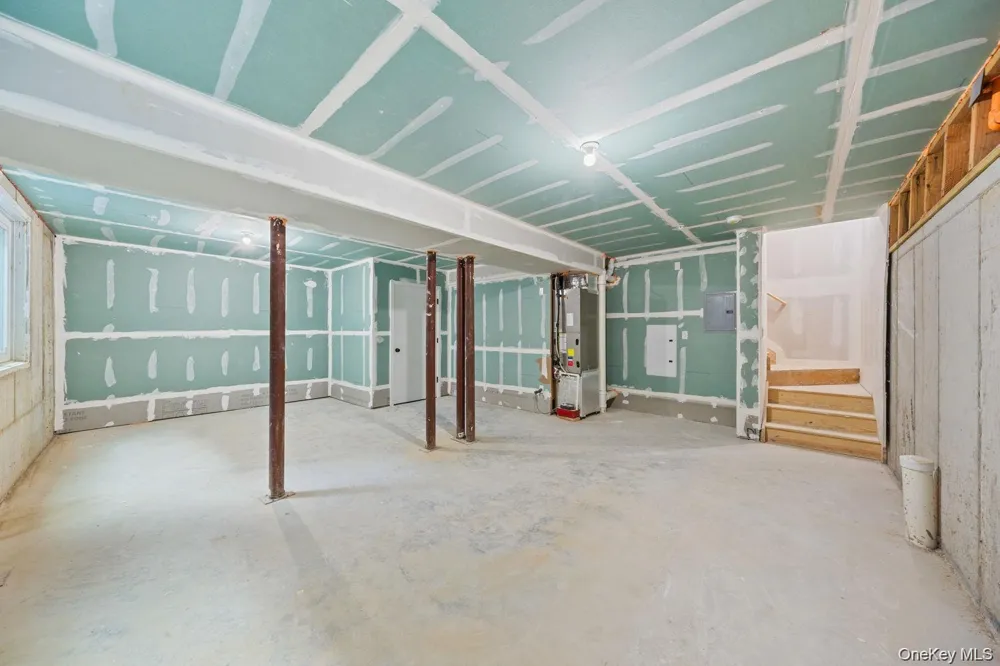 472 W Central Avenue #105 Monsey, NY 10977