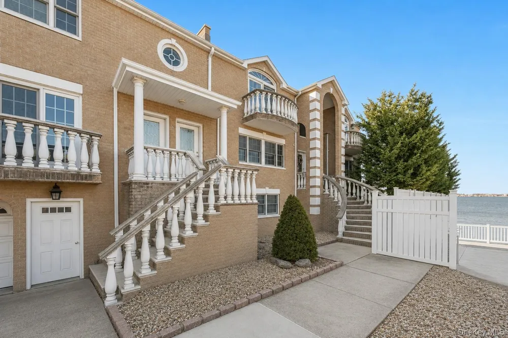 6 Pell Place #2 Bronx, NY 10464