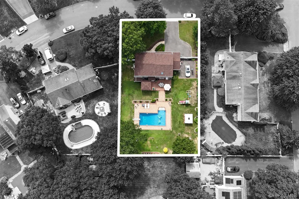 7 David Drive Selden, NY 11784
