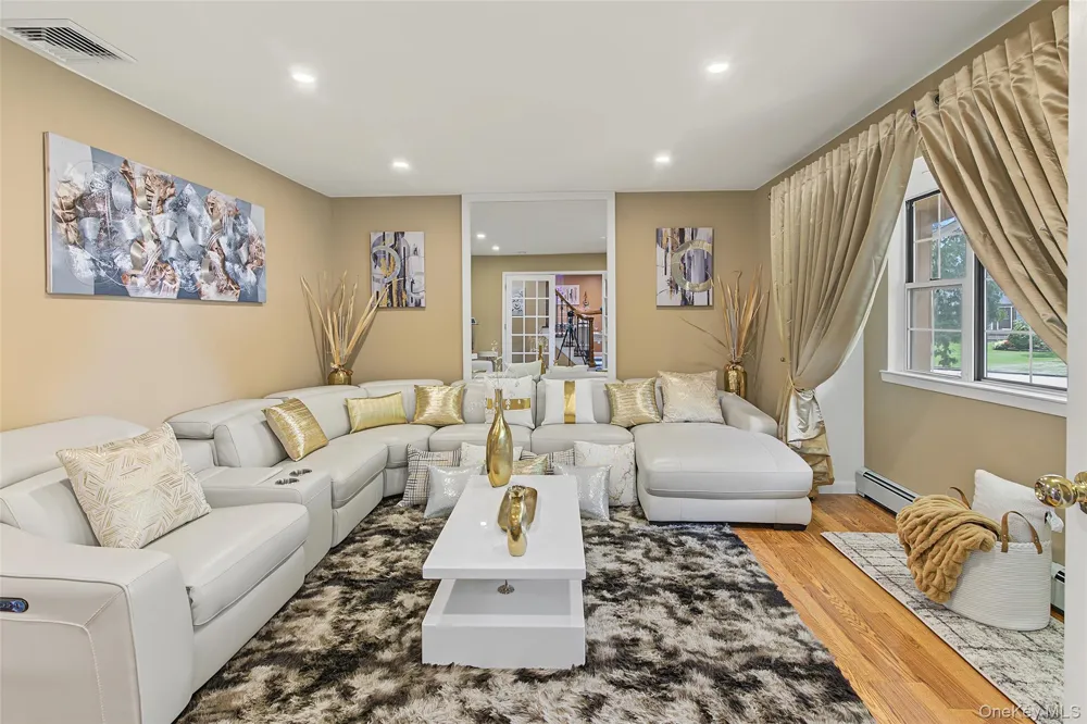 7 David Drive Selden, NY 11784