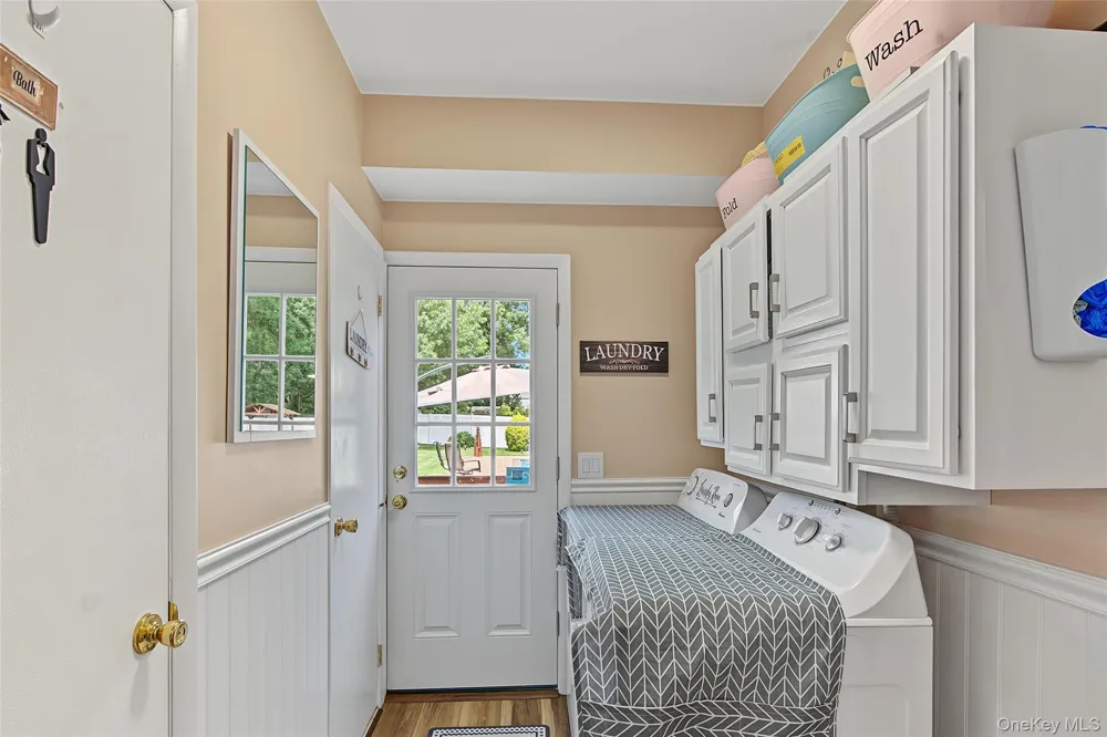 7 David Drive Selden, NY 11784