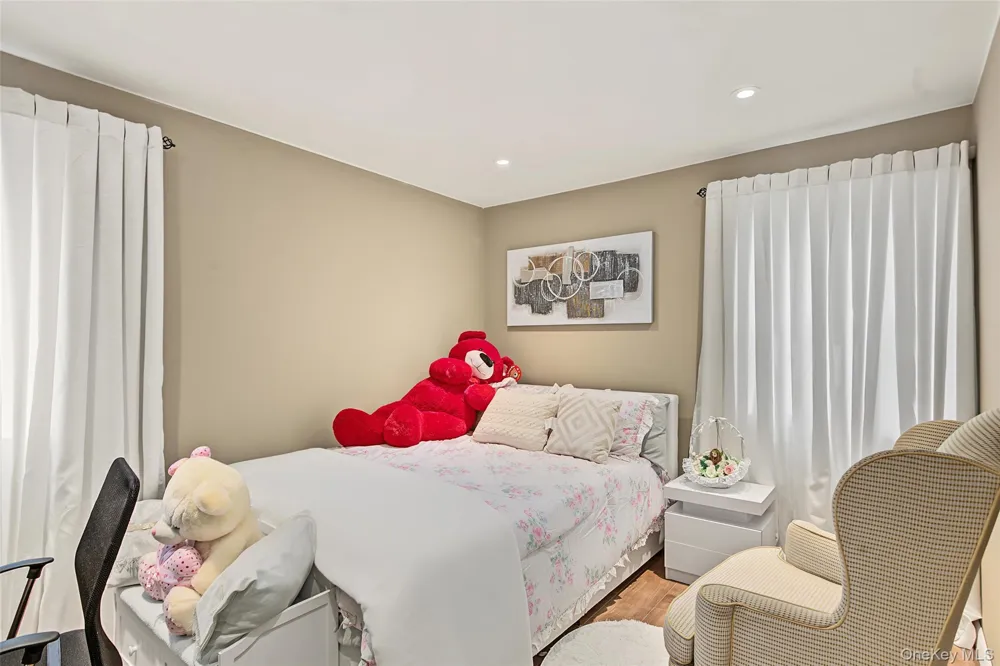 7 David Drive Selden, NY 11784
