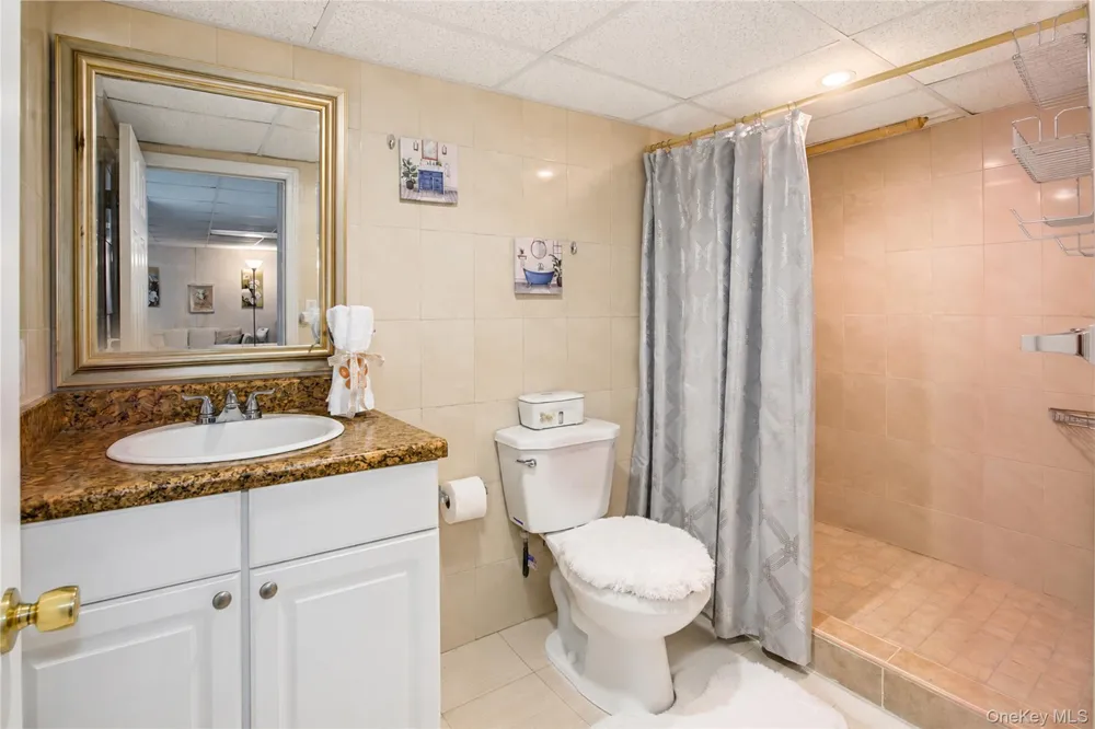 7 David Drive Selden, NY 11784
