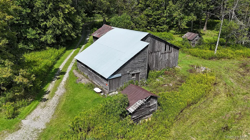 4011 Klondike Road Hancock, NY 13783