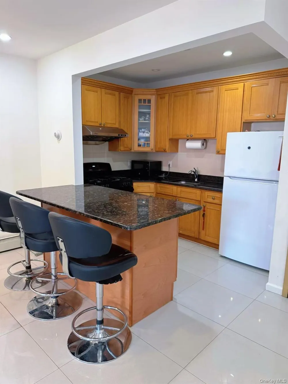 104-48 37th Drive #4D Corona, NY 11368