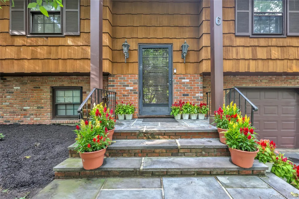 6 Arrow Lane New City, NY 10956