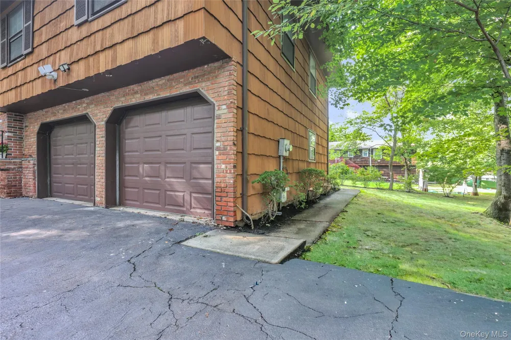 6 Arrow Lane New City, NY 10956