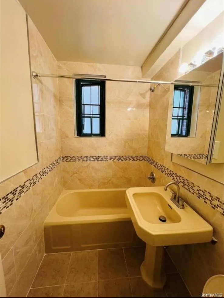 2033 McGraw Avenue #MH Bronx, NY 10462