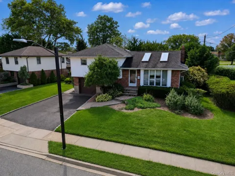 79 Plymouth Road