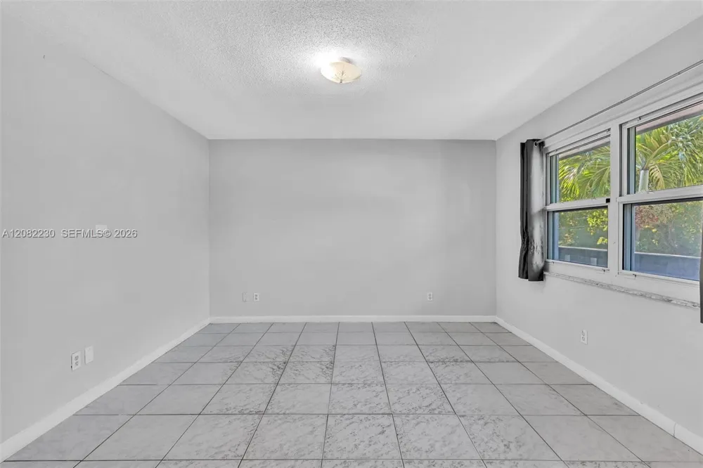 4732 SW 33rd Ave #203 Dania Beach, FL 33312