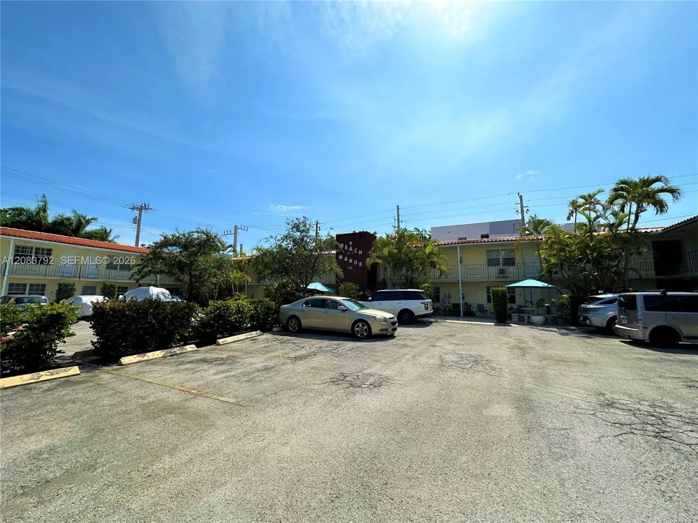 345 Michigan Ave #32 Miami Beach, FL 33139