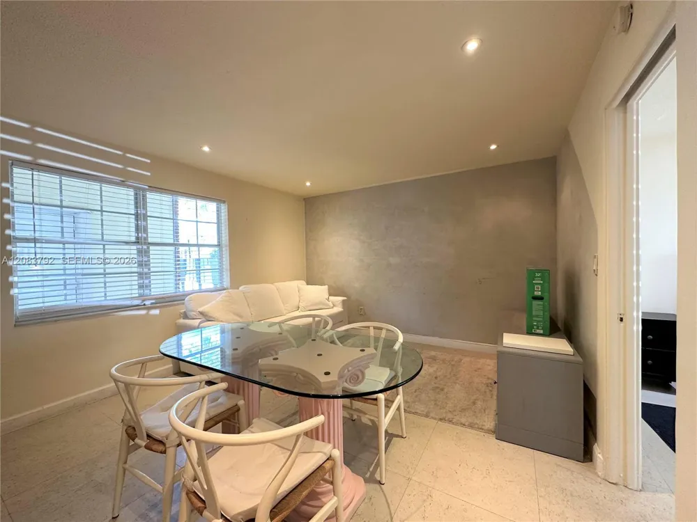 345 Michigan Ave #32 Miami Beach, FL 33139