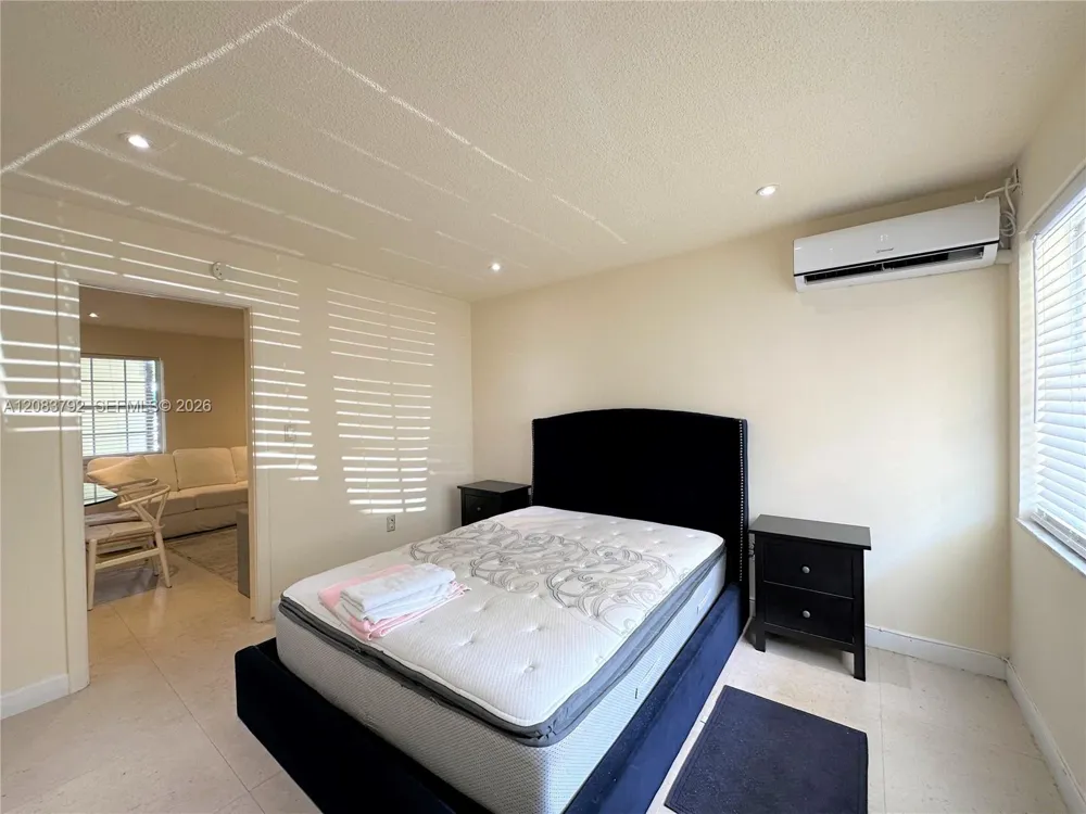 345 Michigan Ave #32 Miami Beach, FL 33139
