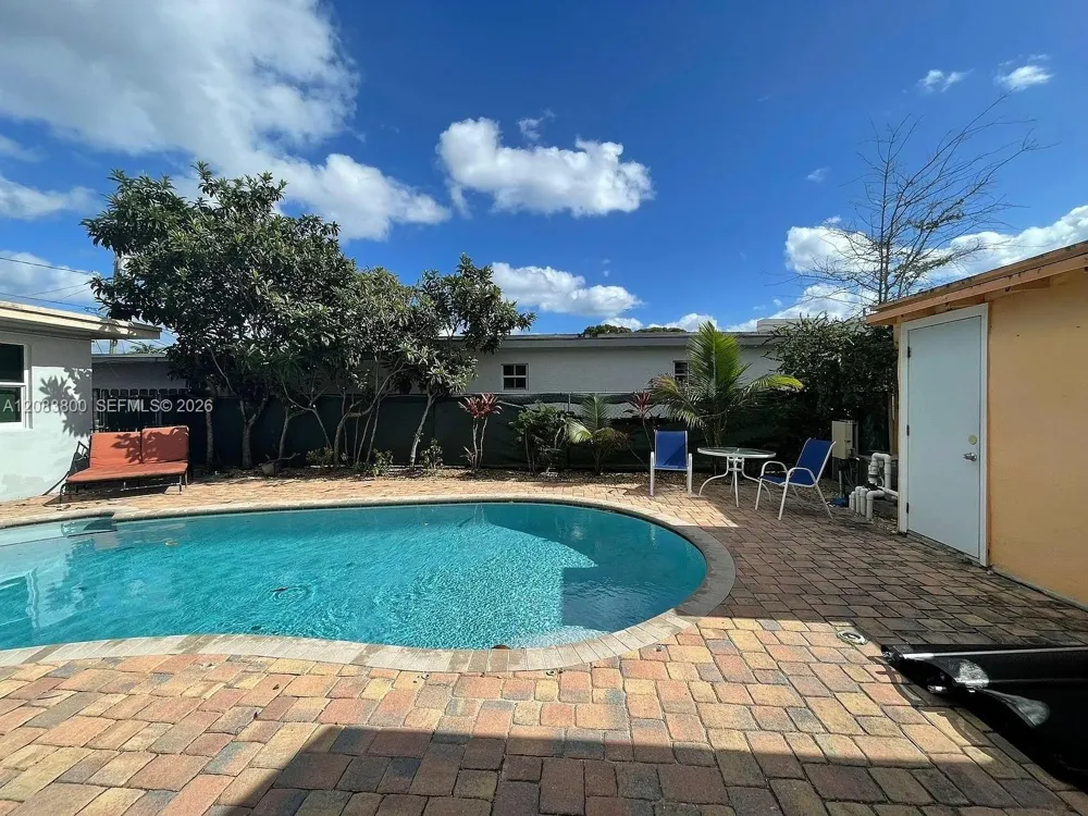 1721 Mayo St Hollywood, FL 33020