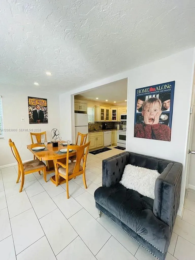 1721 Mayo St Hollywood, FL 33020
