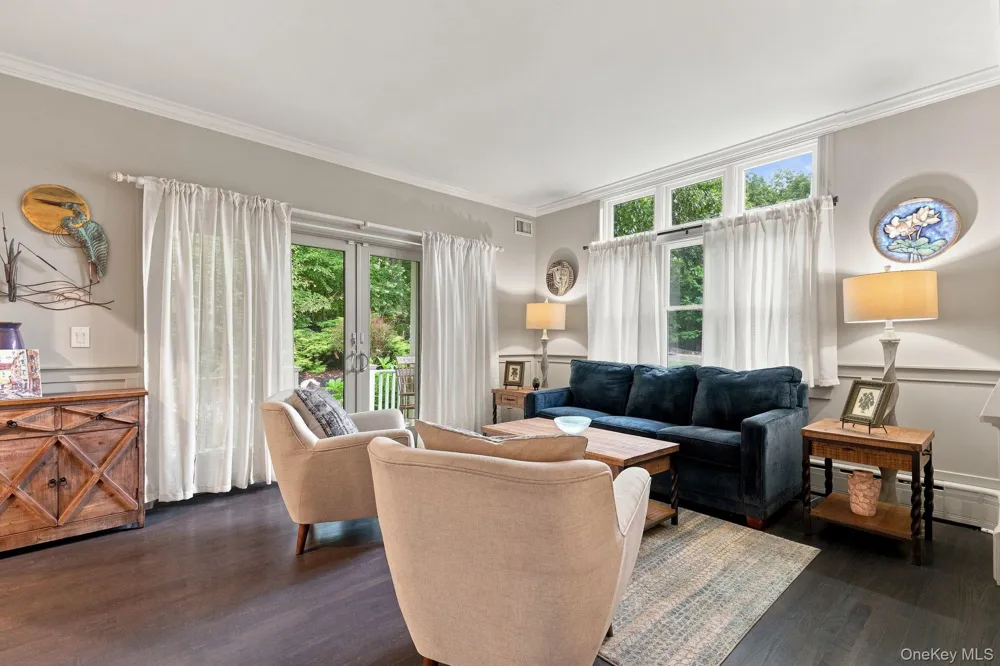 7 Lauro Ridge Court Mahopac, NY 10541