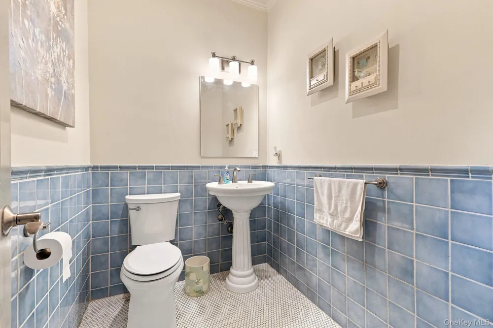 7 Lauro Ridge Court Mahopac, NY 10541