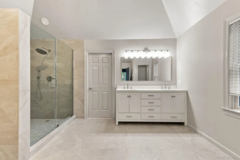 7 Lauro Ridge Court Mahopac, NY 10541