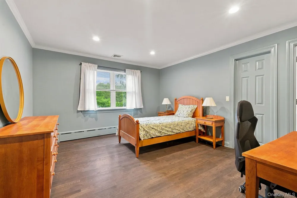 7 Lauro Ridge Court Mahopac, NY 10541