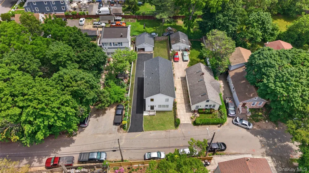 15 Grand Place Huntington Station, NY 11746