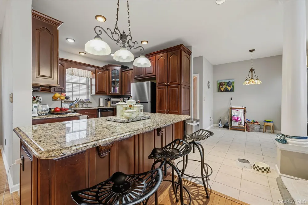 6 Paisley Court Highland Mills, NY 10930