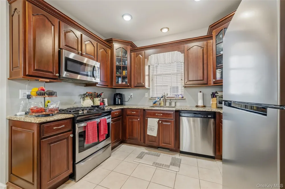 6 Paisley Court Highland Mills, NY 10930