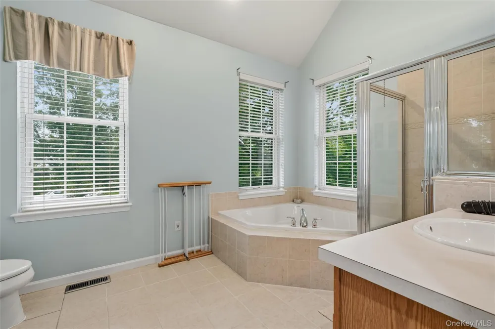 6 Paisley Court Highland Mills, NY 10930