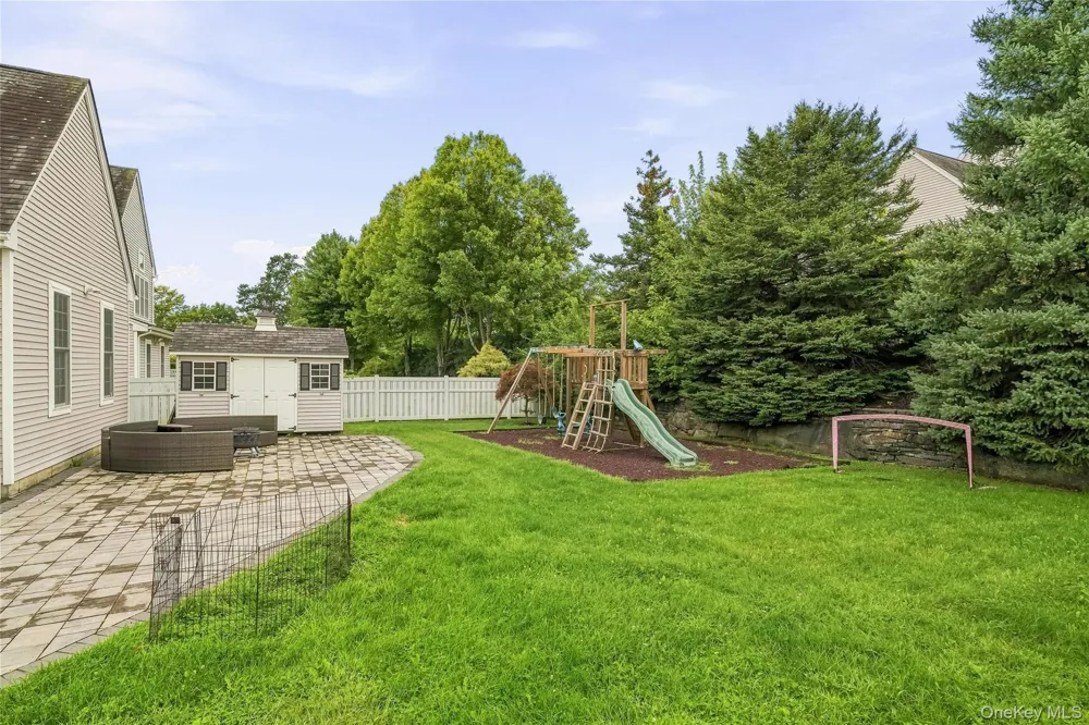 6 Paisley Court Highland Mills, NY 10930