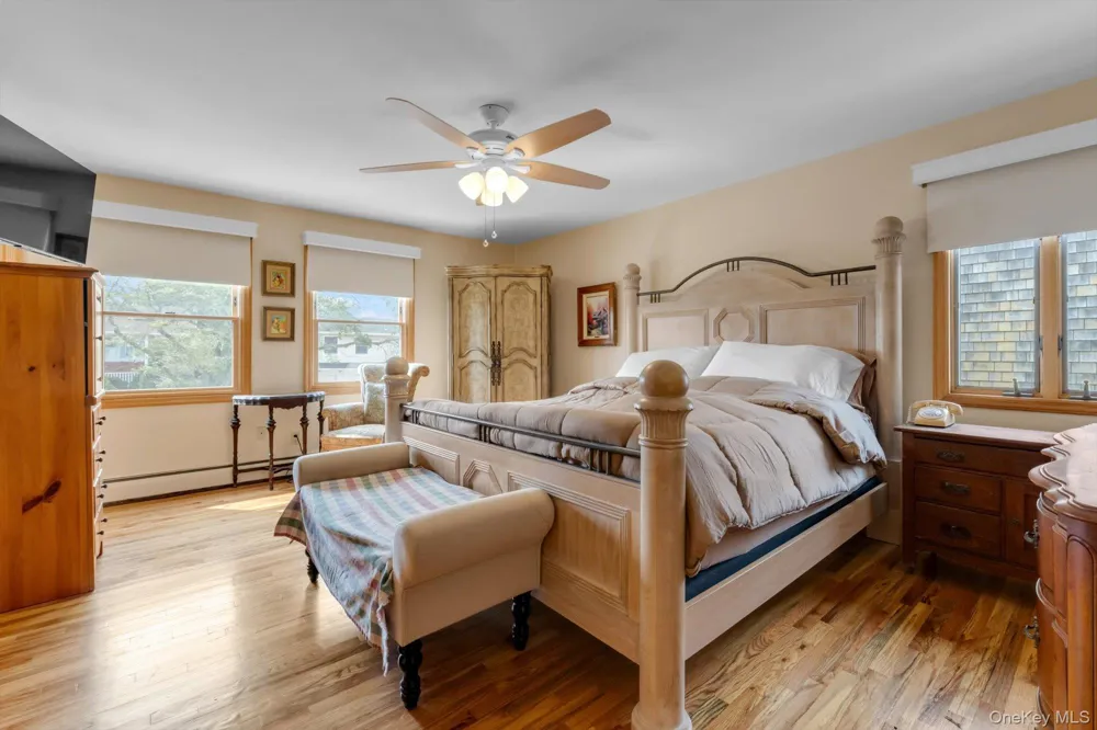 24 Donna Lane Lido Beach, NY 11561