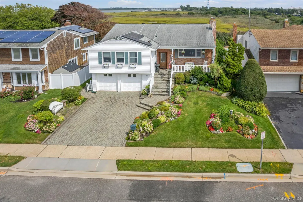 24 Donna Lane Lido Beach, NY 11561