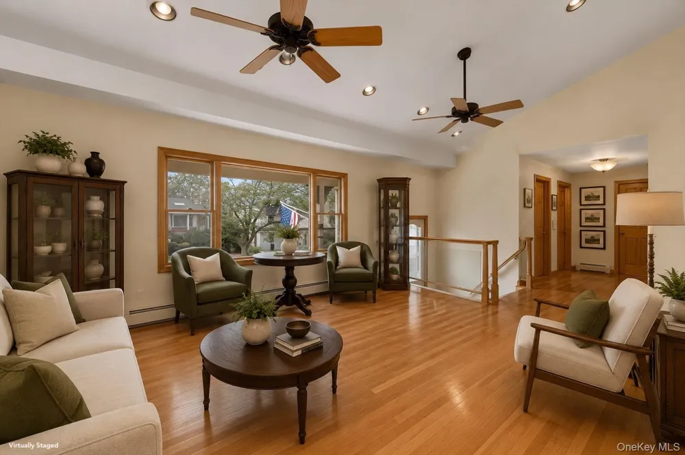 24 Donna Lane Lido Beach, NY 11561