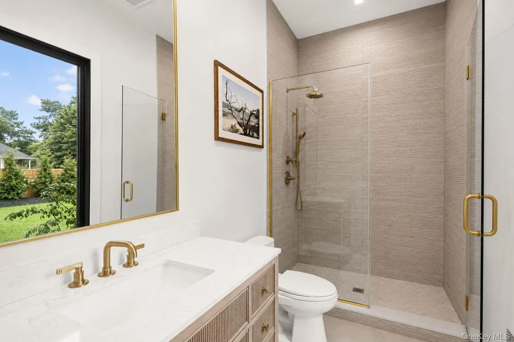 54 Rampasture Road East Hampton, NY 11946