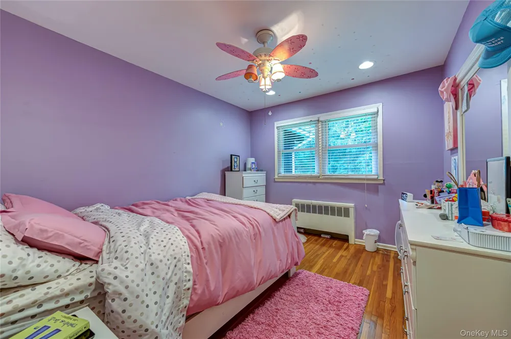 37 Buckingham Drive Dix Hills, NY 11746