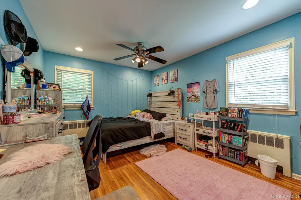 37 Buckingham Drive Dix Hills, NY 11746