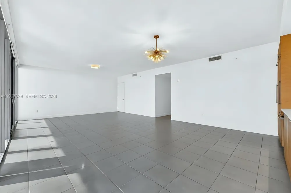 250 NW 24th St #4A Miami, FL 33127