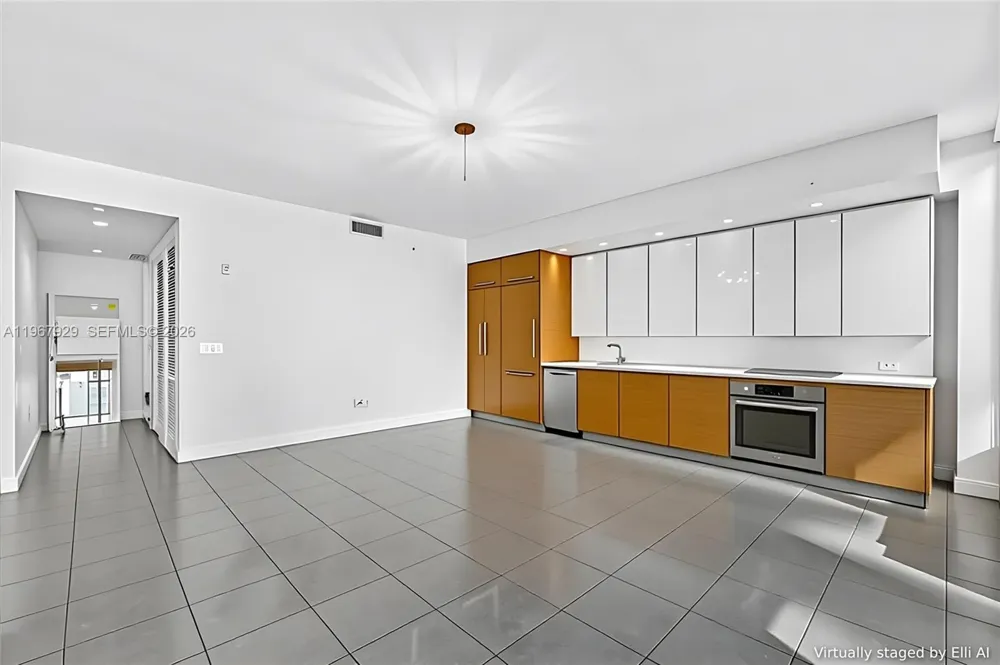 250 NW 24th St #4A Miami, FL 33127