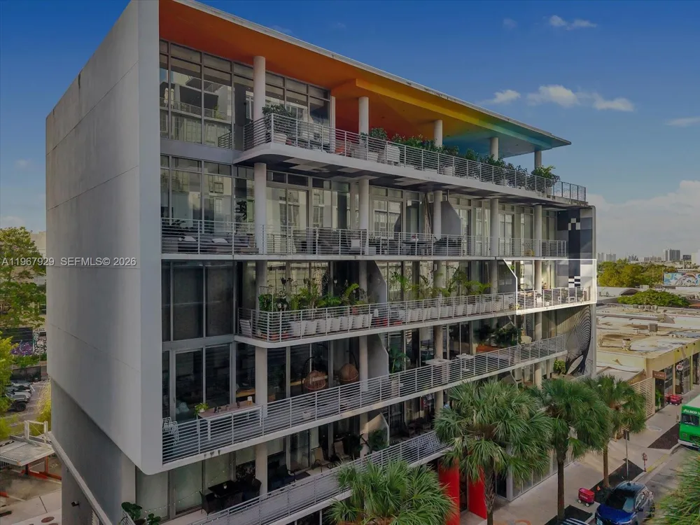 250 NW 24th St #4A Miami, FL 33127