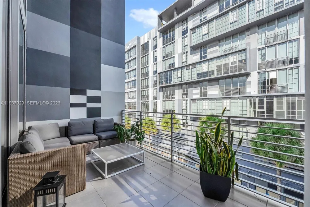 250 NW 24th St #4A Miami, FL 33127