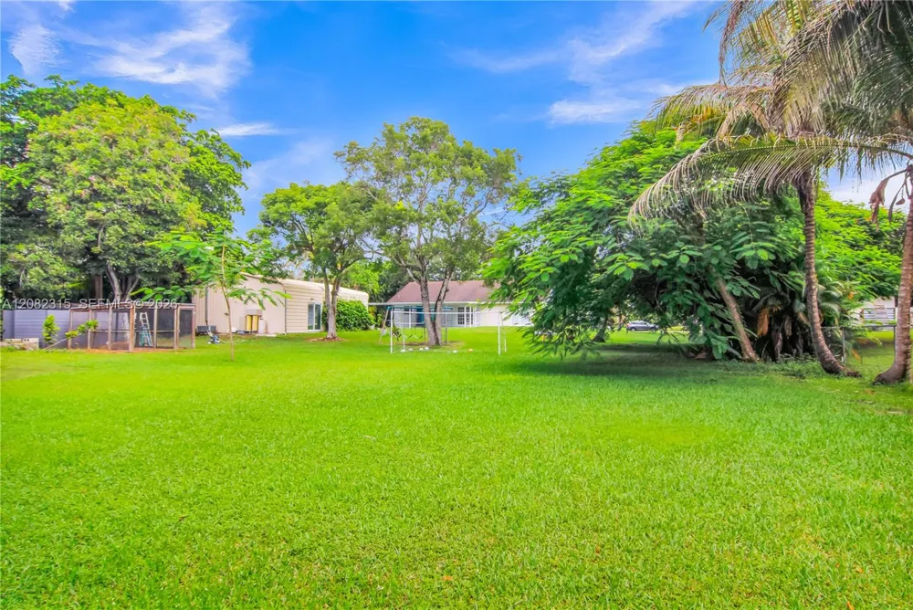 17110 SW 64th Ct Southwest Ranches, FL 33331