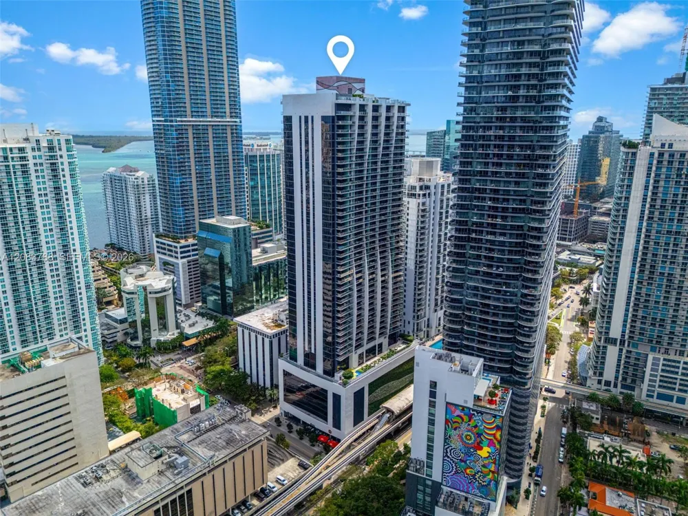 1010 Brickell Ave #4009 Miami, FL 33131
