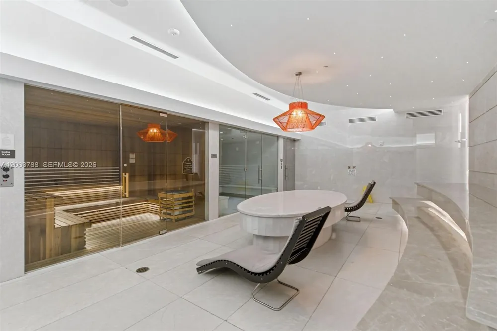 1010 Brickell Ave #4009 Miami, FL 33131