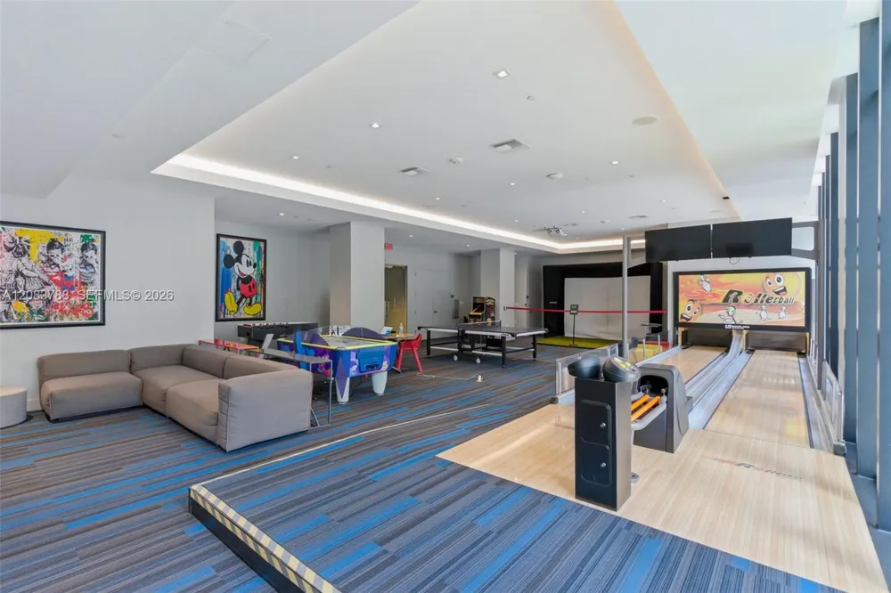 1010 Brickell Ave #4009 Miami, FL 33131