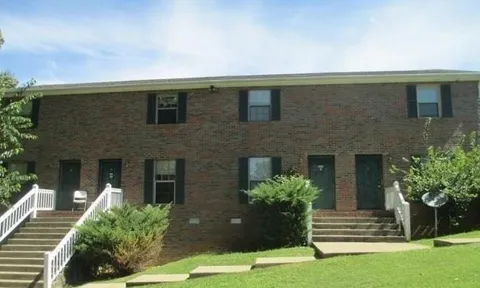 450 Martha Ln #C