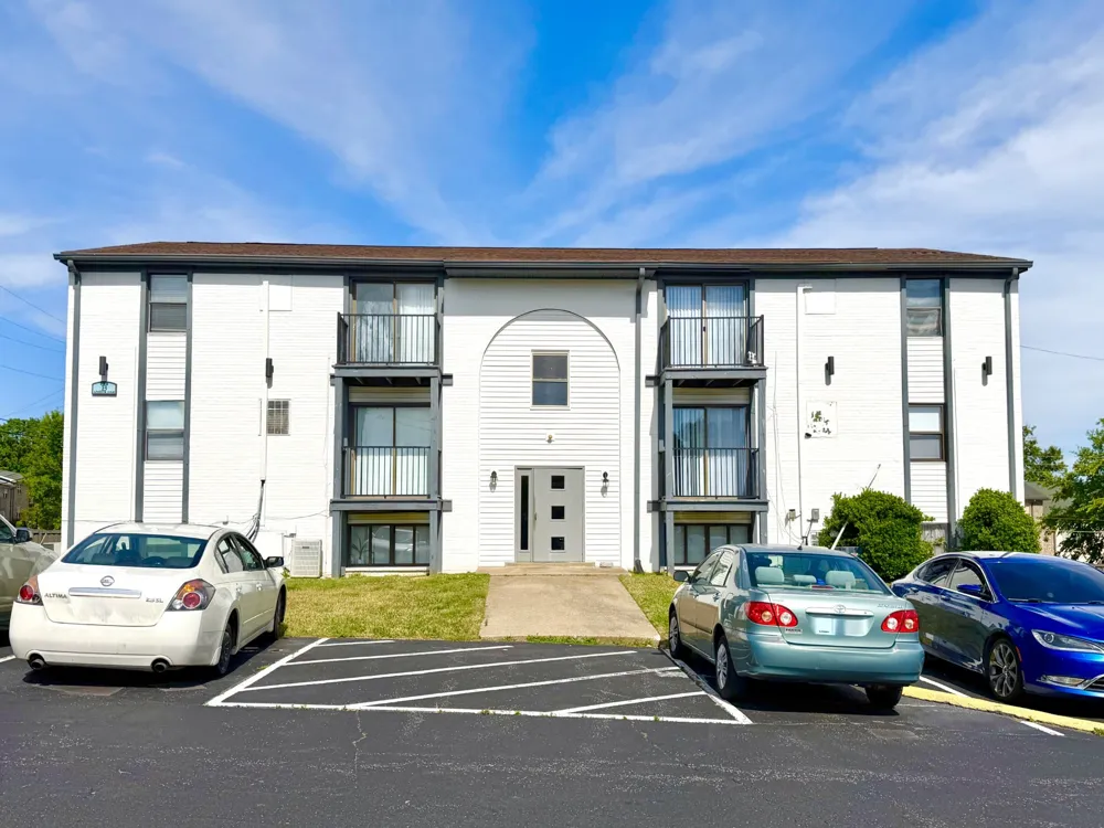 132 Jack Miller Blvd #B10 Clarksville, TN 37042