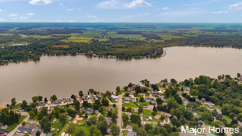 734 Lakeview Drive Lake Odessa Village, MI 48849