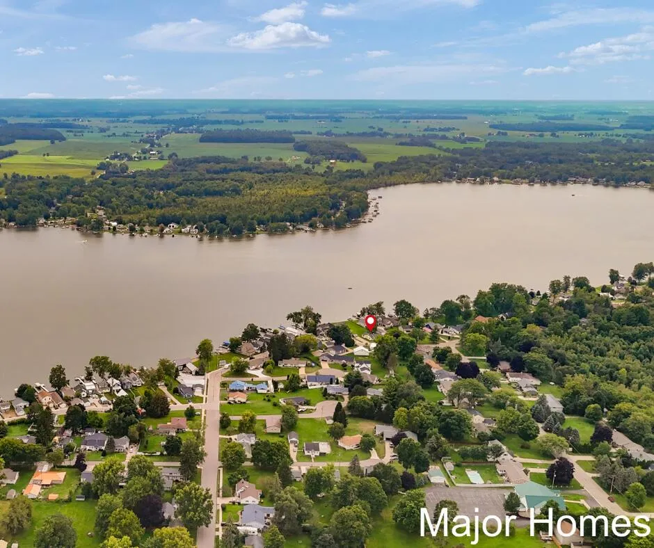 734 Lakeview Drive Lake Odessa Village, MI 48849