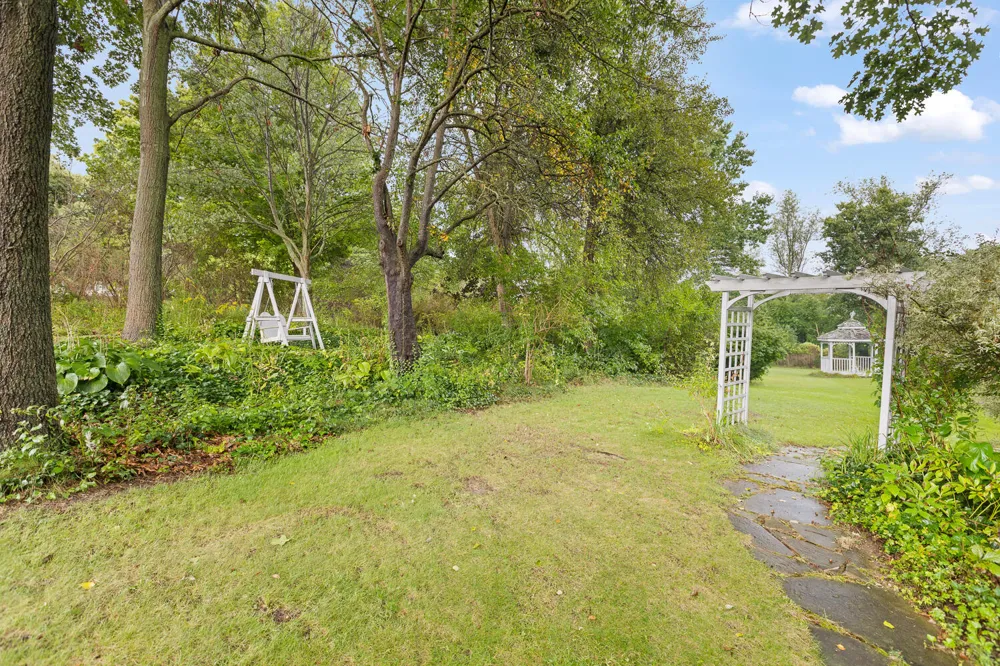 3420 Hillsdale Road Fayette Township, MI 49242