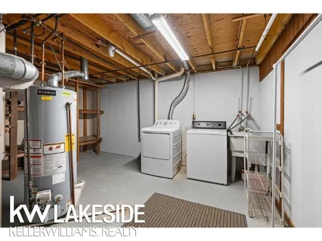 35317 Bristlecone Drive Clinton Charter Township, MI 48035