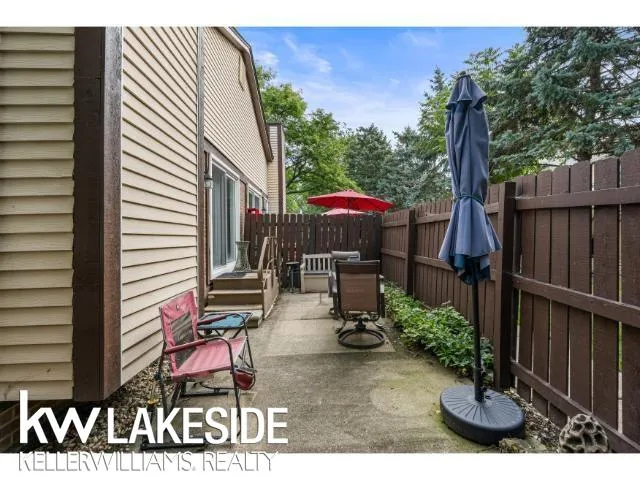 35317 Bristlecone Drive Clinton Charter Township, MI 48035