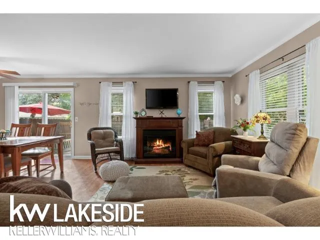 35317 Bristlecone Drive Clinton Charter Township, MI 48035